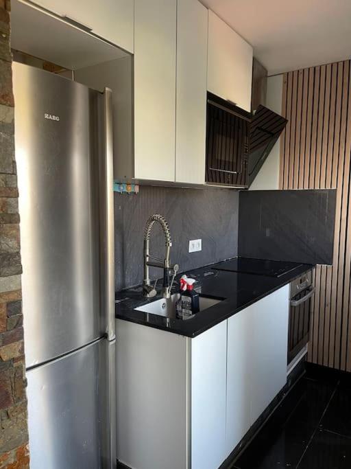 Appartement Convivial Pour Sejourner 勒·克里姆林·比塞特 外观 照片
